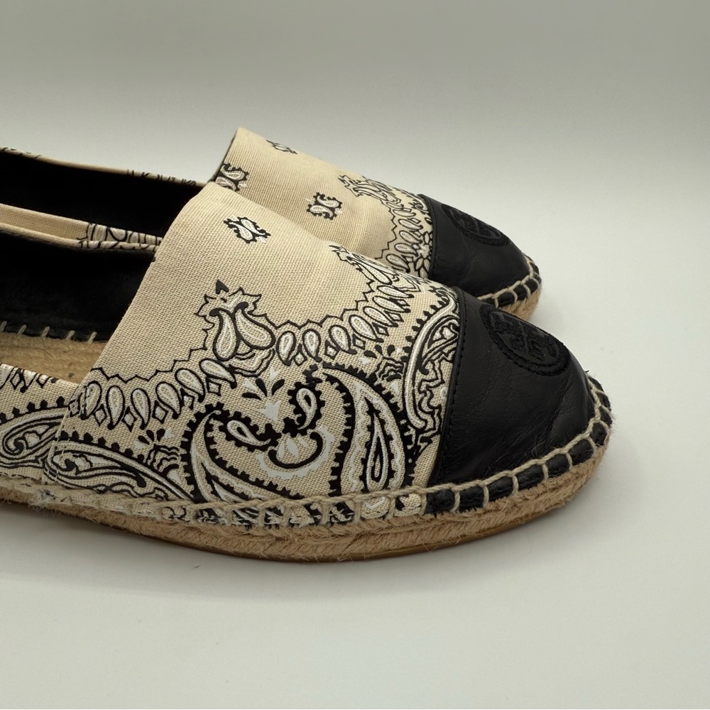 Tory Burch Black and Cream Espadrilles - Picture 14 of 16